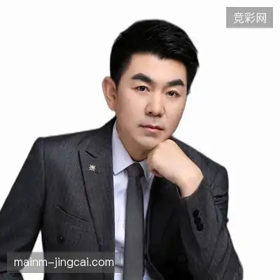 邓梓晨